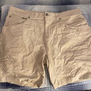 New Mountain Khaki Shorts